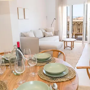 https://casa-los-lances-delux-reformado-junto-a-la-playa-terraza.es-andalucia.com