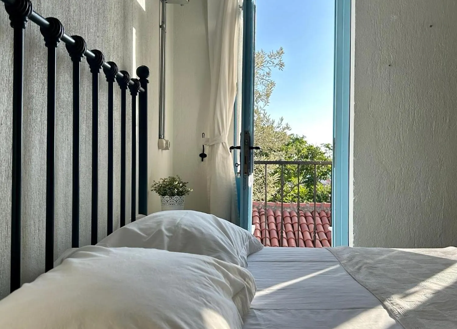 Cesmeli Han Ayvalik