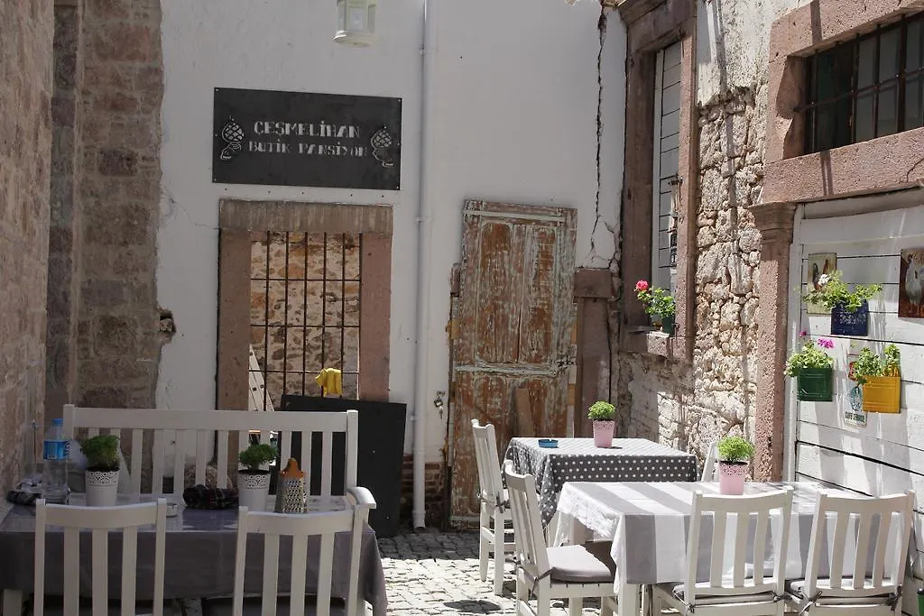 Cesmeli Han Ayvalik Homestay